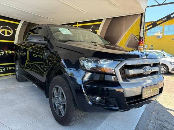 FORD RANGER 2.2 XLS 4X4 CD 16V DIESEL 4P AUTOMÁTICO